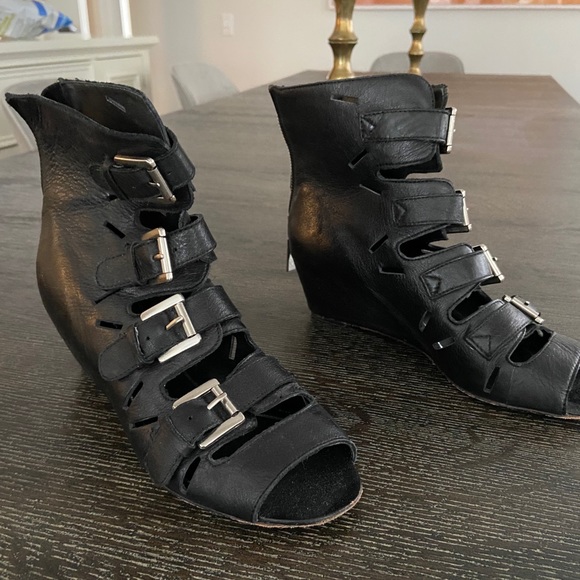 Dolce Vita black sandal boots open toe - Picture 3 of 3